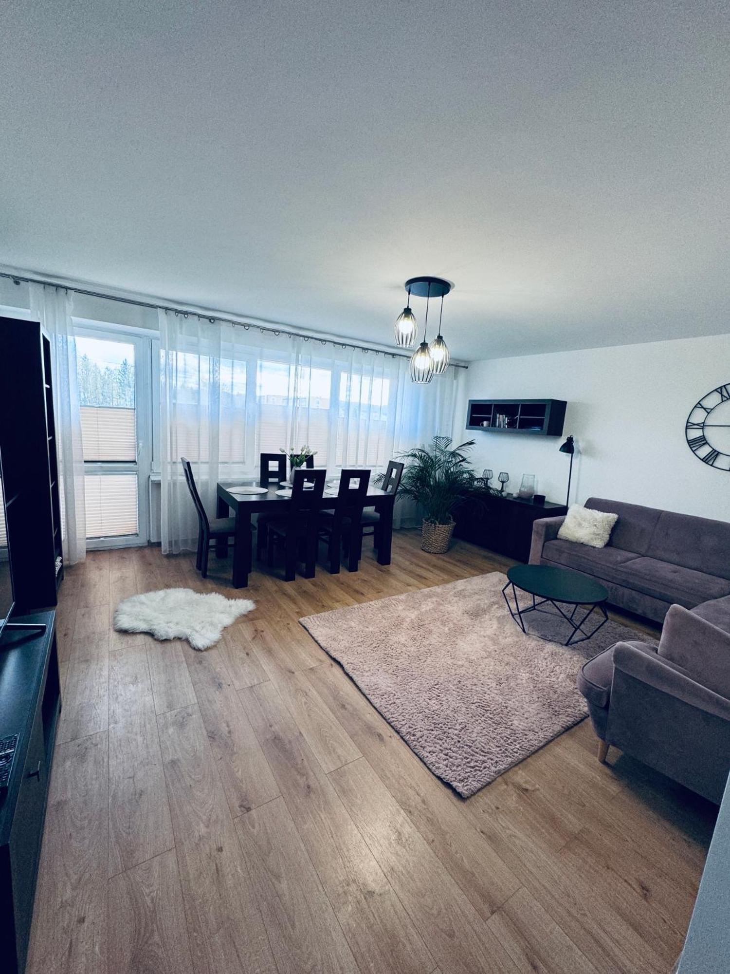 4 Pokojowy Apartament Posada 사노크 외부 사진